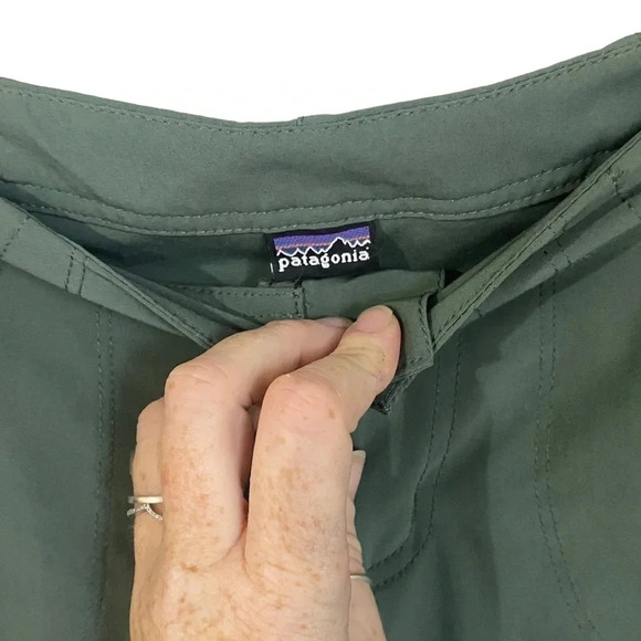 Patagonia Green Capris - Picture 3 of 6